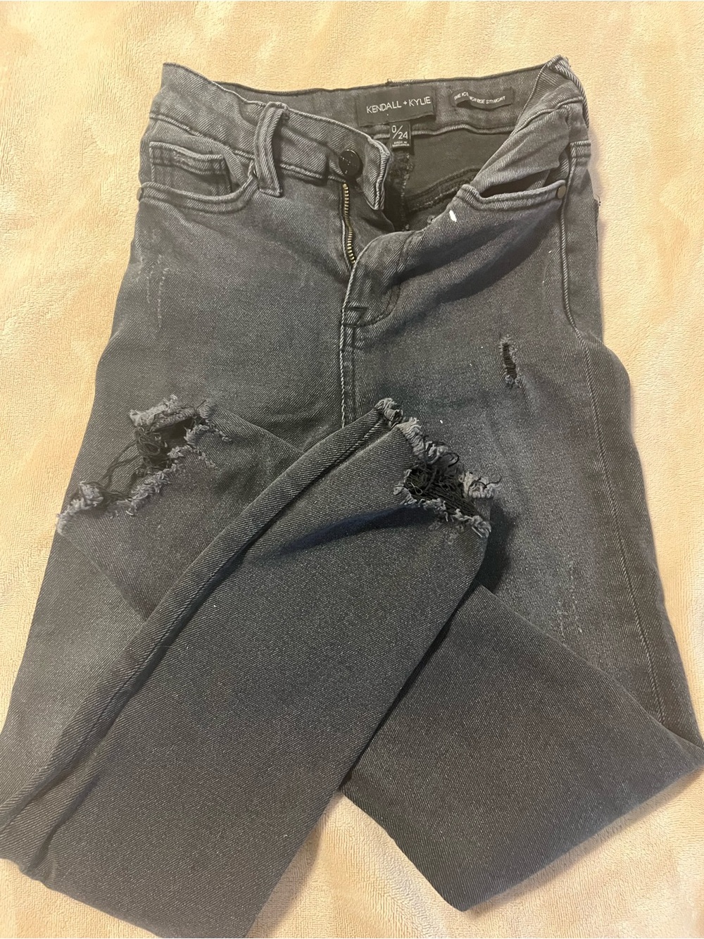 Kendall & Kylie Distressed Black Jeans - Picture 3 of 5